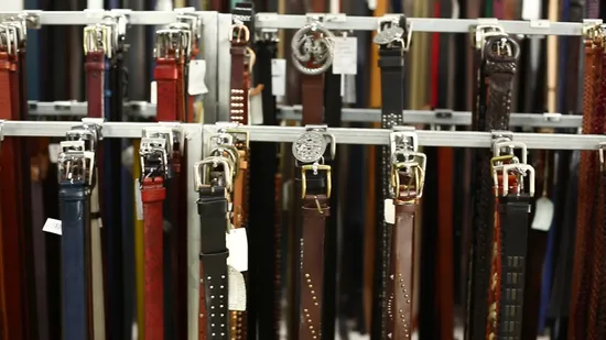 Cintura in PU da donna di alta qualità alla moda con fibbia dorata (JYB
